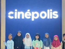 Nobar Penuh Makna! SDI Unggulan Toddopuli Tanamkan Nilai Karakter Lewat Film “Jam Pasir Ajaib”