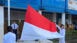 Upacara Bendera di SMPN 33 Makassar Berlangsung Khidmat, Andi Rahayu Cante: “Ini Momentum Kembali ke Rutinitas”