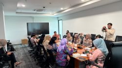 Diskominfo Makassar Terima Kunjungan Lintas Instansi Perkuat Sinergi Komunikasi Publik