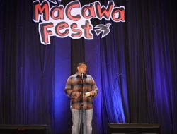 Nikmati Komedi di Macawa Fest, Munafri Apresiasi Panggung Ekspresi Bebas Anak Muda
