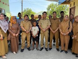 Viral Bocah Angkut Air, Camat Tallo Turun Langsung: Adhi Saputra Dipastikan Masih Sekolah!