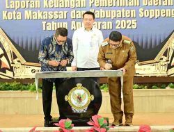 Ketua BPK Sulsel Serahkan Hasil Pemeriksaan LKPD kepada Ketua DPRD Makassar, Supratman