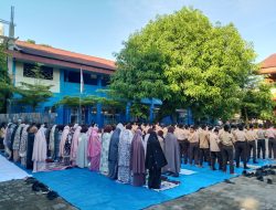 SMPN 46 Makassar Gelar Sholat Dhuha dan Halal Bihalal Momen Idul Adha 1447 H