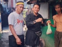 Masjid Baitul Razak Bagikan Daging Kurban Plus Bumbu Konro, Warga Antusias Sambut Inovasi Baru