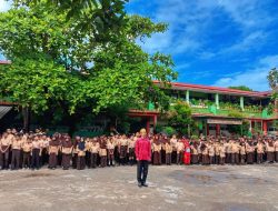 Upacara Hardiknas 2026 di SD Kompleks Mongisidi Makassar Berlangsung Khidmat dan Penuh Semangat