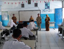 Siswa SMPN 45 Makassar Sukses Gelar UAS Online via HP, Tanpa Kendala!