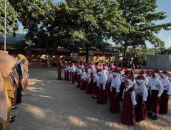 Pembukaan MPLS Ramah SDI BUNG : Membentuk Karakter dan Budaya Hidup Sehat Sejak Dini