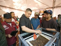 Jelajah Sampah Titik ke-14, Appi-Melinda Ajak Warga Pilah Sampah sebagai Gerakan Bersama