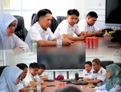 Camat Tamalanrea Pimpin Rakor Rutin, Dorong Pelayanan Publik yang Responsif