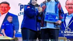 Ketua Fraksi Demokrat DPRD Sulsel Dampingi Munafri Arifuddin Terima KTA Partai Demokrat